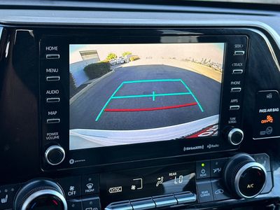 2020 Toyota Highlander - Photo 23