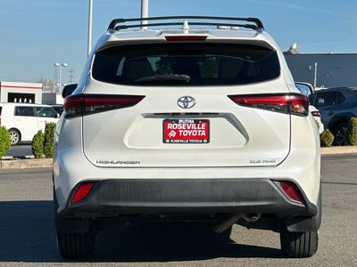 2020 Toyota Highlander - Photo 8