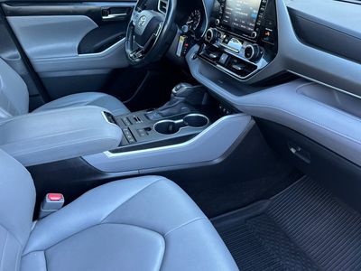 2020 Toyota Highlander - Photo 18