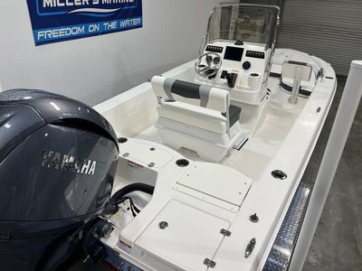 2026 Robalo 206 Cayman - Photo 6