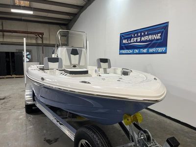 2026 Robalo 206 Cayman - Photo 2
