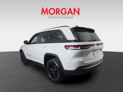 2026 Jeep Grand Cherokee — photo 7 view