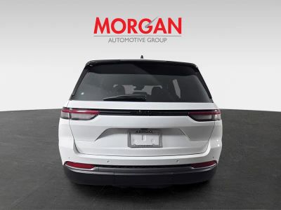 2026 Jeep Grand Cherokee — engine compartment view