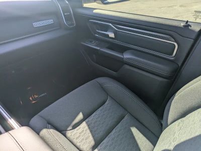 2026 Ram 1500 — photo 18 view