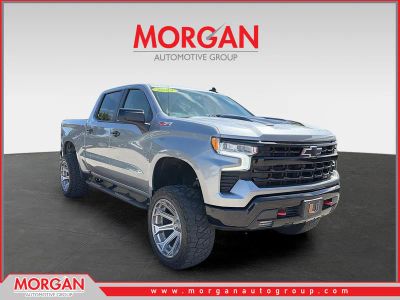 2023 Chevrolet Silverado 1500 LT Trail Boss in Sterling Gray Metallic — front three-quarter view