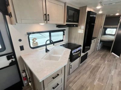 2026 Jayco PROWLER - Photo 4