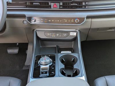 2026 Kia Carnival — photo 25 view