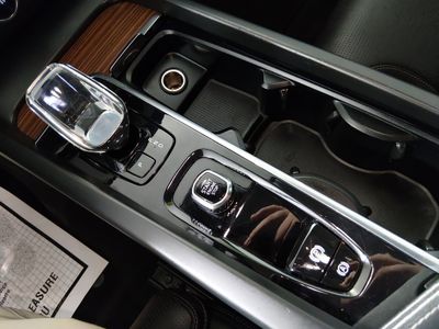 2023 Volvo XC60 - Photo 19