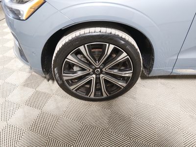 2023 Volvo XC60 - Photo 10