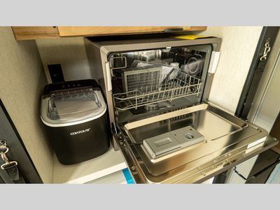 2024 Forest River RV Timberwolf - Photo 33