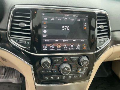 2021 Jeep Grand Cherokee — photo 11 view