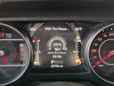 2020 Jeep Gladiator — photo 28 view