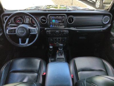 2020 Jeep Gladiator — photo 15 view