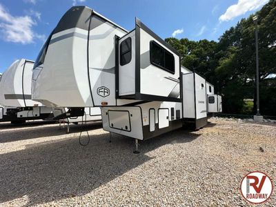 2026 Sandpiper 3990FL - Photo 7