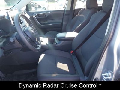 2025 Toyota RAV4 LE - Photo 15