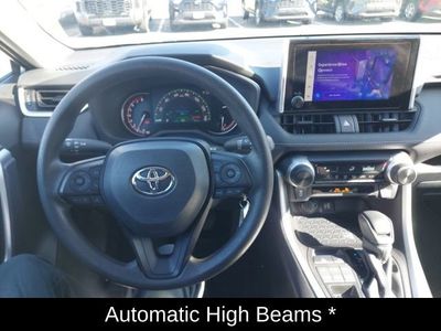 2025 Toyota RAV4 LE - Photo 18