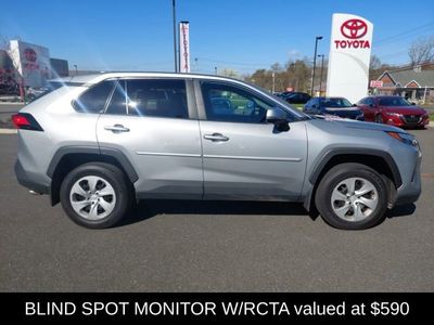 2025 Toyota RAV4 LE - Photo 3