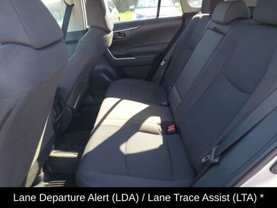 2025 Toyota RAV4 LE - Photo 16