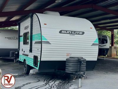 2024 Sun Lite 16BH - Photo 1