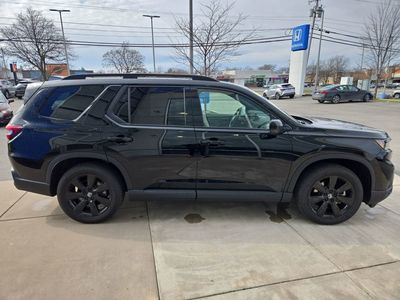 2025 Honda Pilot Black Edition - Photo 3