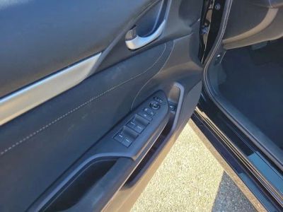2019 Honda Civic — photo 10 view