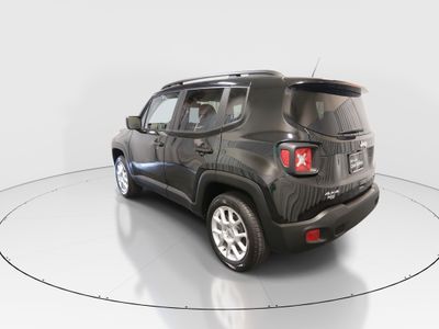 2022 Jeep Renegade — detail view