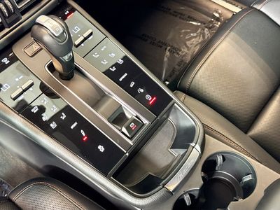 2024 Porsche Macan - Photo 19