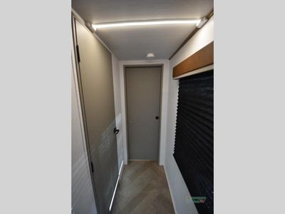 2025 Keystone RV Sprinter - Photo 33