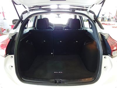 2024 Nissan Kicks - Photo 11