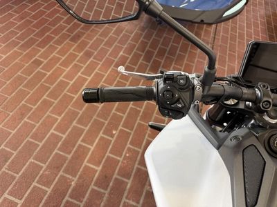 2026 Yamaha MT-09 - Photo 15