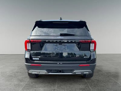 2026 Ford Explorer — detail view