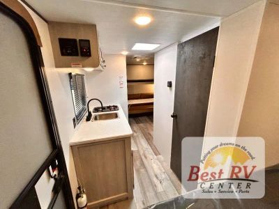 2026 CrossRoads RV Zinger Lite - Photo 12