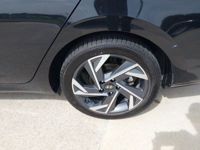 2024 Hyundai Elantra - Photo 10