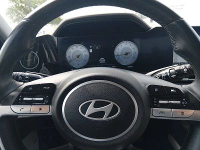 2024 Hyundai Elantra - Photo 12