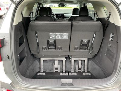 2026 Kia Carnival — photo 15 view