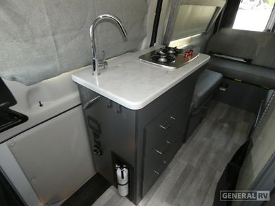 2023 Thor Motor Coach Sanctuary - Photo 8