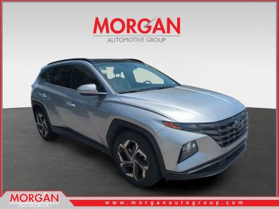 2022 Hyundai Tucson Limited in Silver — front three-quarter view