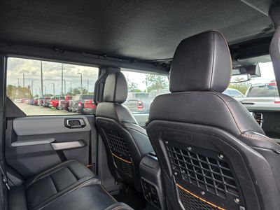 2022 Ford Bronco — photo 12 view