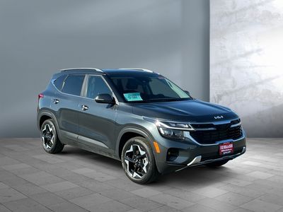 2024 Kia Seltos — photo 8 view