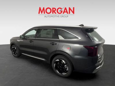 2026 Kia Sorento Hybrid — rear three-quarter view