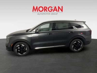 2026 Kia Sorento Hybrid — side profile view
