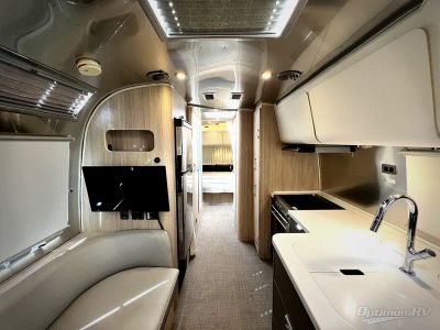2021 Airstream Globetrotter - Photo 5