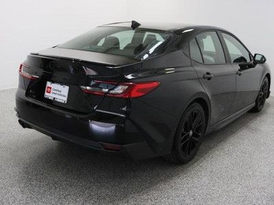 2025 Toyota Camry FWD - Photo 7