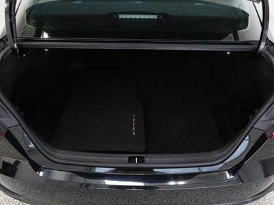 2025 Toyota Camry FWD - Photo 32