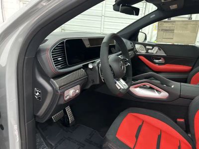 2026 Mercedes-Benz GLE - Photo 9