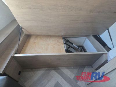 2022 Ember RV Overland Series - Photo 25