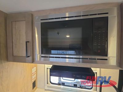 2022 Ember RV Overland Series - Photo 22