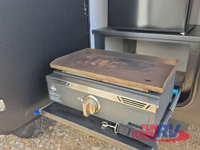 2022 Ember RV Overland Series - Photo 5