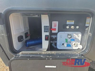 2022 Ember RV Overland Series - Photo 8
