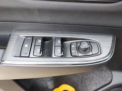 2026 Subaru Outback — photo 18 view